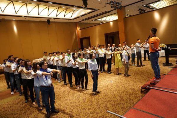 Trương Trình Huấn Luyện Indoor & Kickoff – Chương Trình Team Building