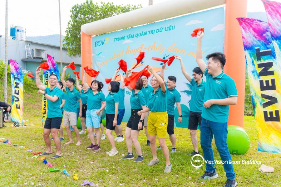 Tổ Chức Team Building Leader – Diamond 2025-2026