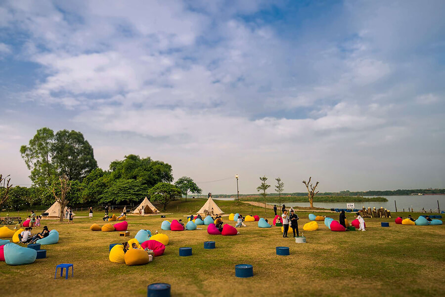 Bãi Đá Sông Hồng - Địa điểm tổ chức phù hợp tại Hà Nội