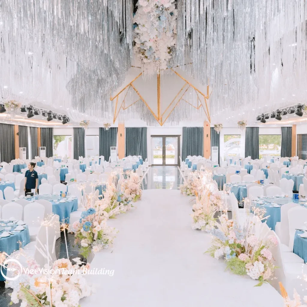 Đơn vị tổ chức team building kết hợp tiệc cuối năm year end party cho công ty