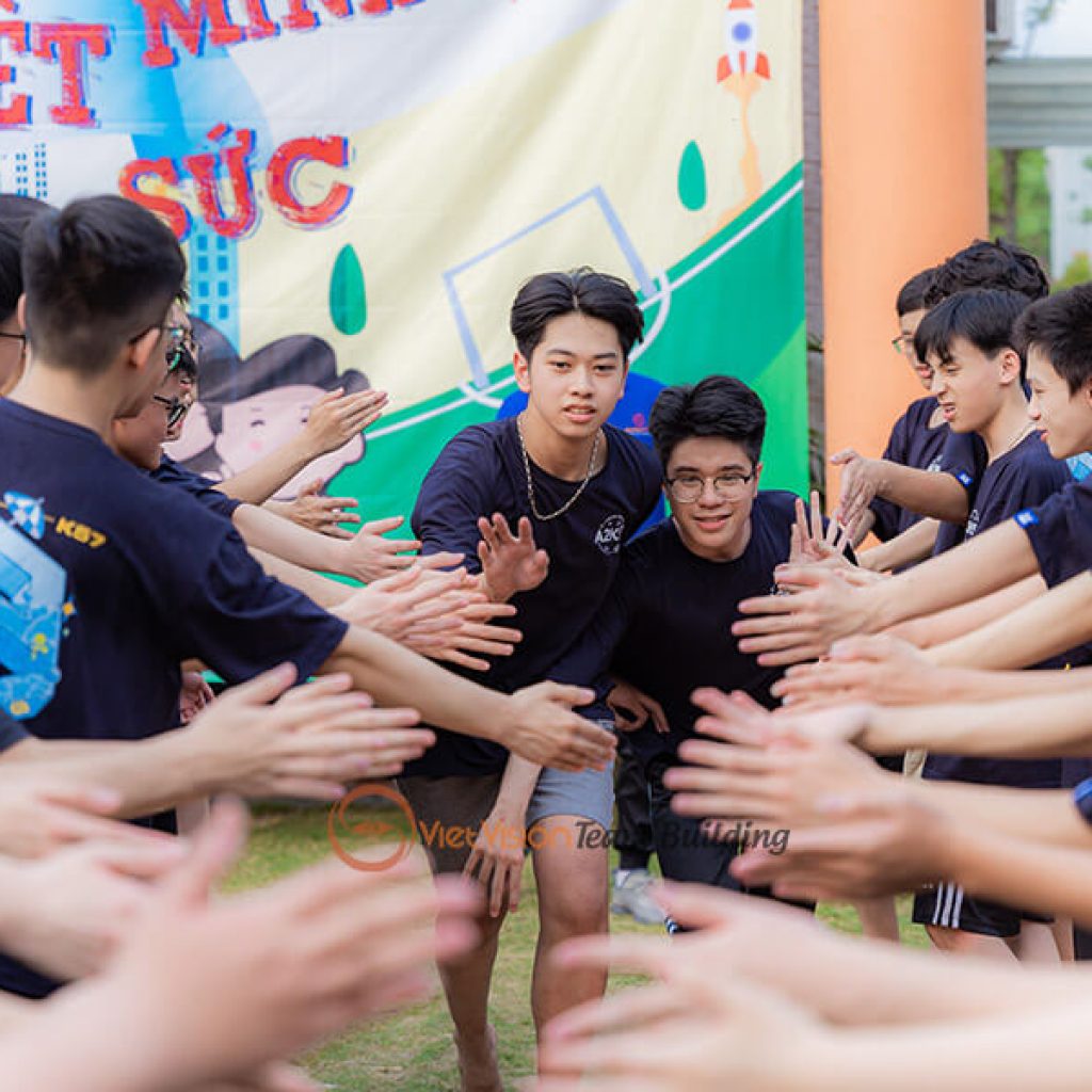 Hình Ảnh Chương Trình Team Building & Đốt Lửa Trại Lớp 10A2 THPT Chuyên KHTN - Học Hết Mình Chơi Hết Sức (1)