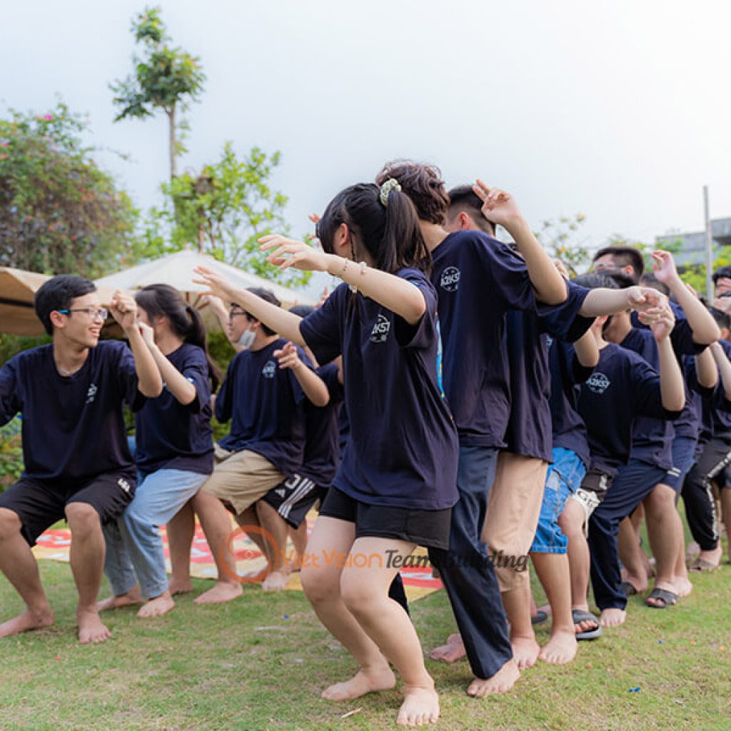 Hình Ảnh Chương Trình Team Building & Đốt Lửa Trại Lớp 10A2 THPT Chuyên KHTN - Học Hết Mình Chơi Hết Sức (20)