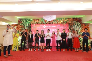 Hình Ảnh Chương Trình Tiệc Tất Niên (Year End Party) Nhà Sách Tân Việt - Năm Mới Tư Duy Mới (2)