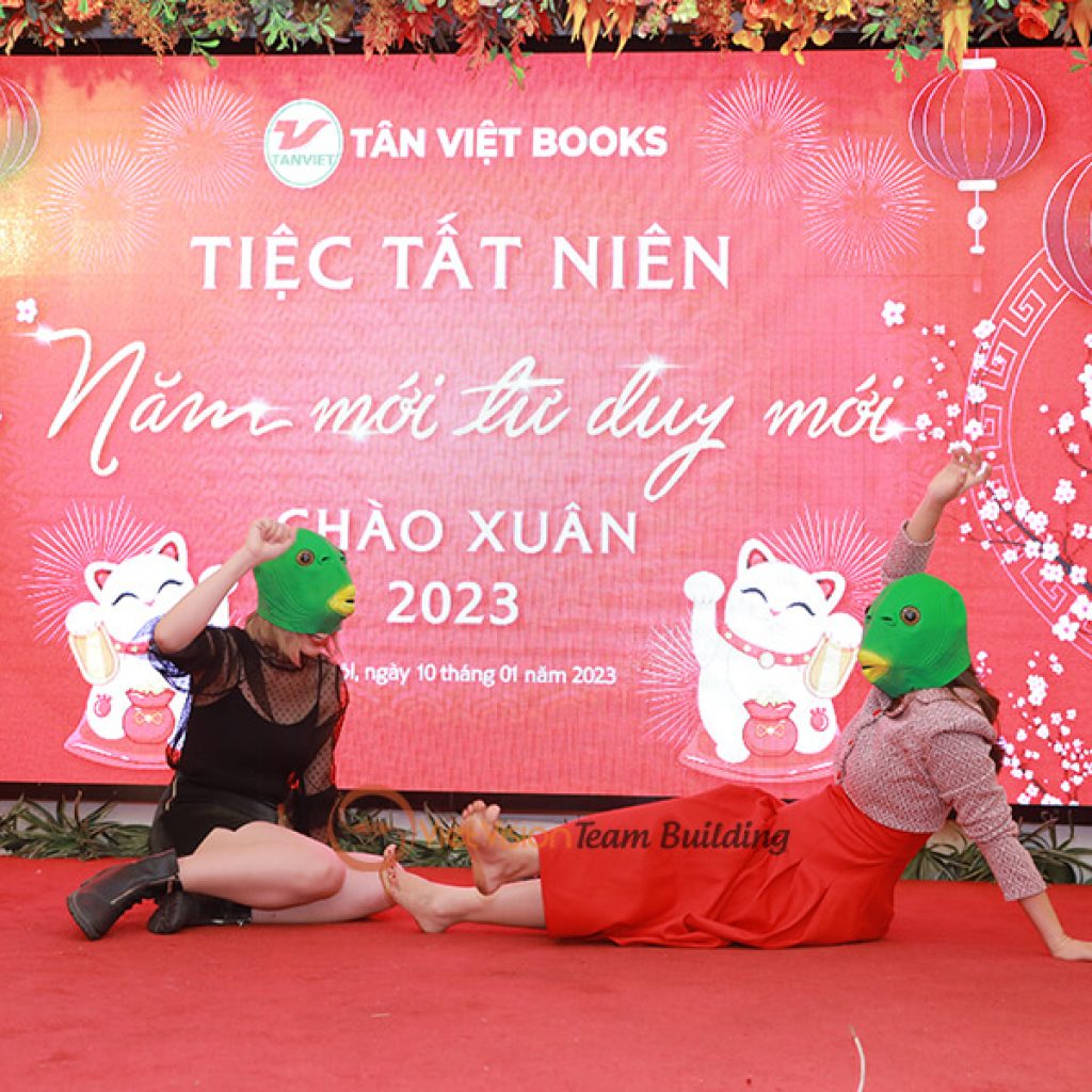 Hình Ảnh Chương Trình Tiệc Tất Niên (Year End Party) Nhà Sách Tân Việt - Năm Mới Tư Duy Mới (8)