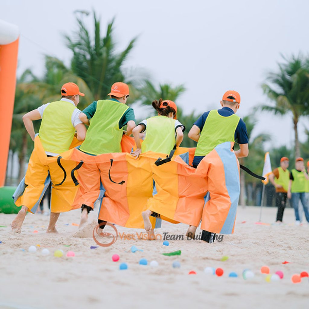 Hình Ảnh Tổ Chức Team Building & Gala Dinner 2023 -Together Develop, Together Become The Best (9)