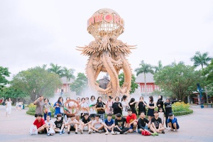 Hình Ảnh Tổ Chức Team Building & Gala Dinner tại Hạ Long 8A12 Vin School (3)