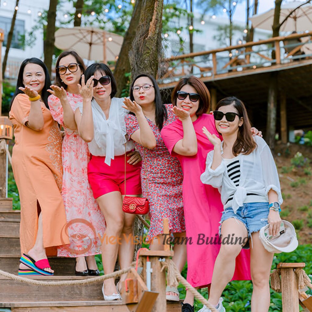 Hình Ảnh Tổ Chức Team Building & Gala Dinner tại Hạ Long Lớp 8A1 – Trường THCS Archimedes Academy