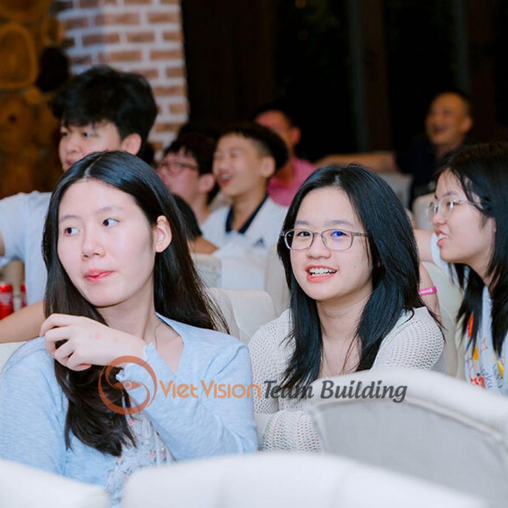 Hình Ảnh Tổ Chức Team Building & Gala Dinner tại Hạ Long Lớp 8A1 – Trường THCS Archimedes Academy