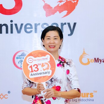 Huynh-Mai-dieu-hanh-Viet-Vision-Team-Building