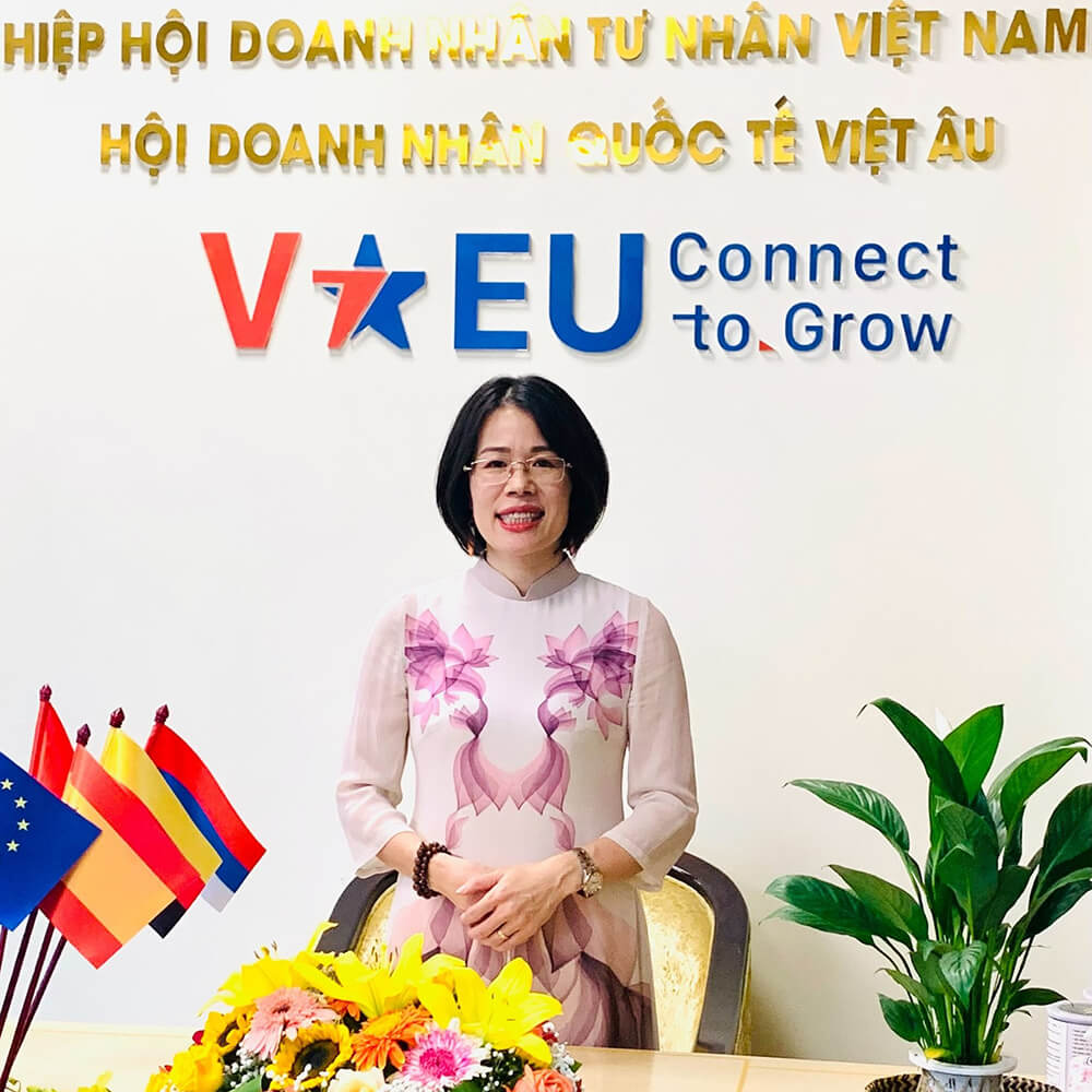 Nguyễn Thị Thu Hà - Giám Đốc Điều Hành