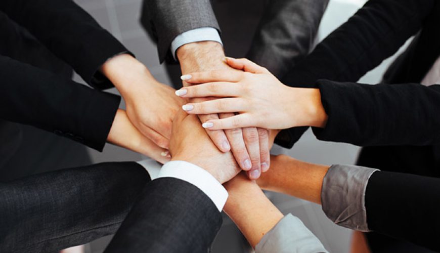 Team Bonding là gì? Khác biệt giữa team bonding và team building