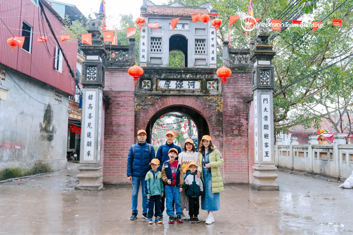 Tổ chức chương trình du xuân đầu năm