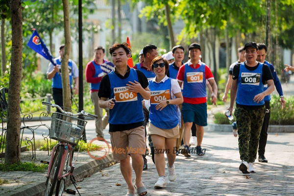 Tổ chức team building Amazing Race sử dụng công nghệ