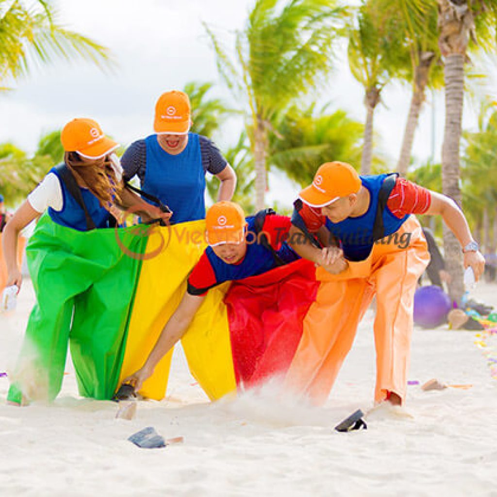 Tổ Chức Team Building & Gala Dinner Nội Thất Xứ Đoài - Chinh Phục Đỉnh Cao 3