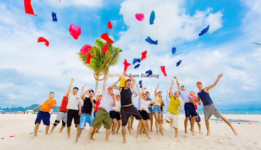 Tổ Chức Team Building & Gala Dinner Nội Thất Xứ Đoài - Chinh Phục Đỉnh Cao