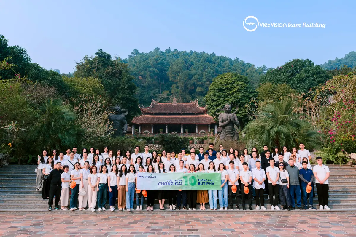 Vì Sao Doanh Nghiệp Nên Tổ Chức Du Xuân Đầu Năm Thay Vì Chỉ Họp Kick Off Nội Bộ