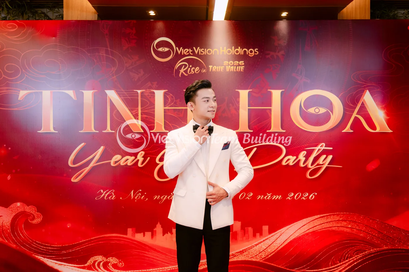 Sân khấu gala trong phần chia sẻ của doanh nghiệp