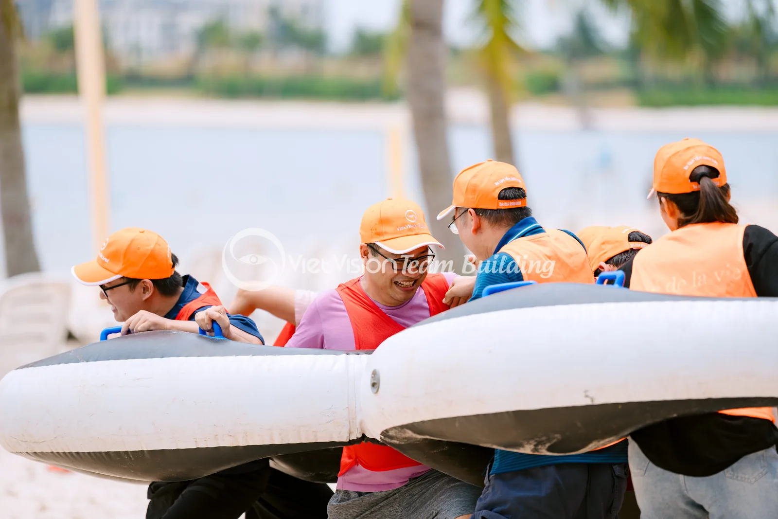 Các Đội Di Chuyển Đồng Bộ Trong Trò Chơi các đội di chuyển đồng bộ trong trò chơi