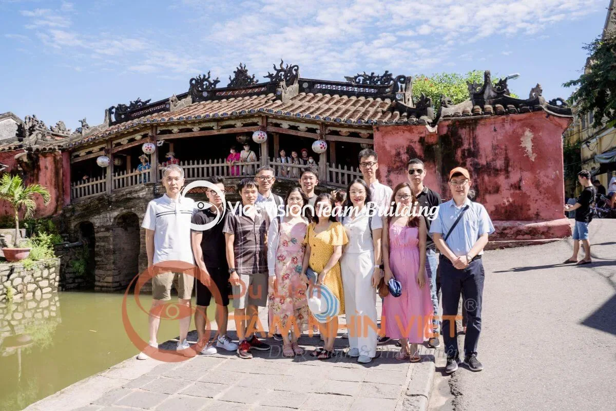Lối vào địa điểm cần dẫn khách rõ ràng Lối vào địa điểm cần dẫn khách rõ ràng