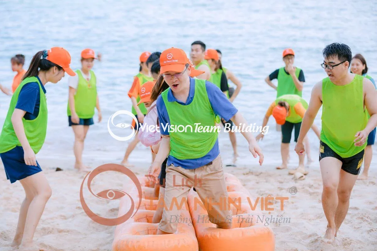 Bãi biển đẹp chưa đủ nếu mặt bằng không phù hợp quy mô đoàn Bãi biển đẹp chưa đủ nếu mặt bằng không phù hợp quy mô đoàn