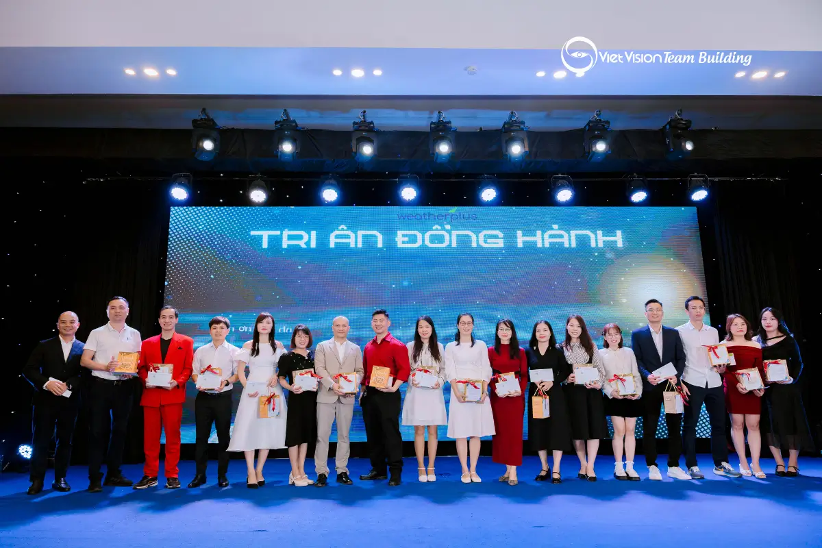 chương trình kick off kết hợp du xuân đầu năm chốt mục tiêu năm mới