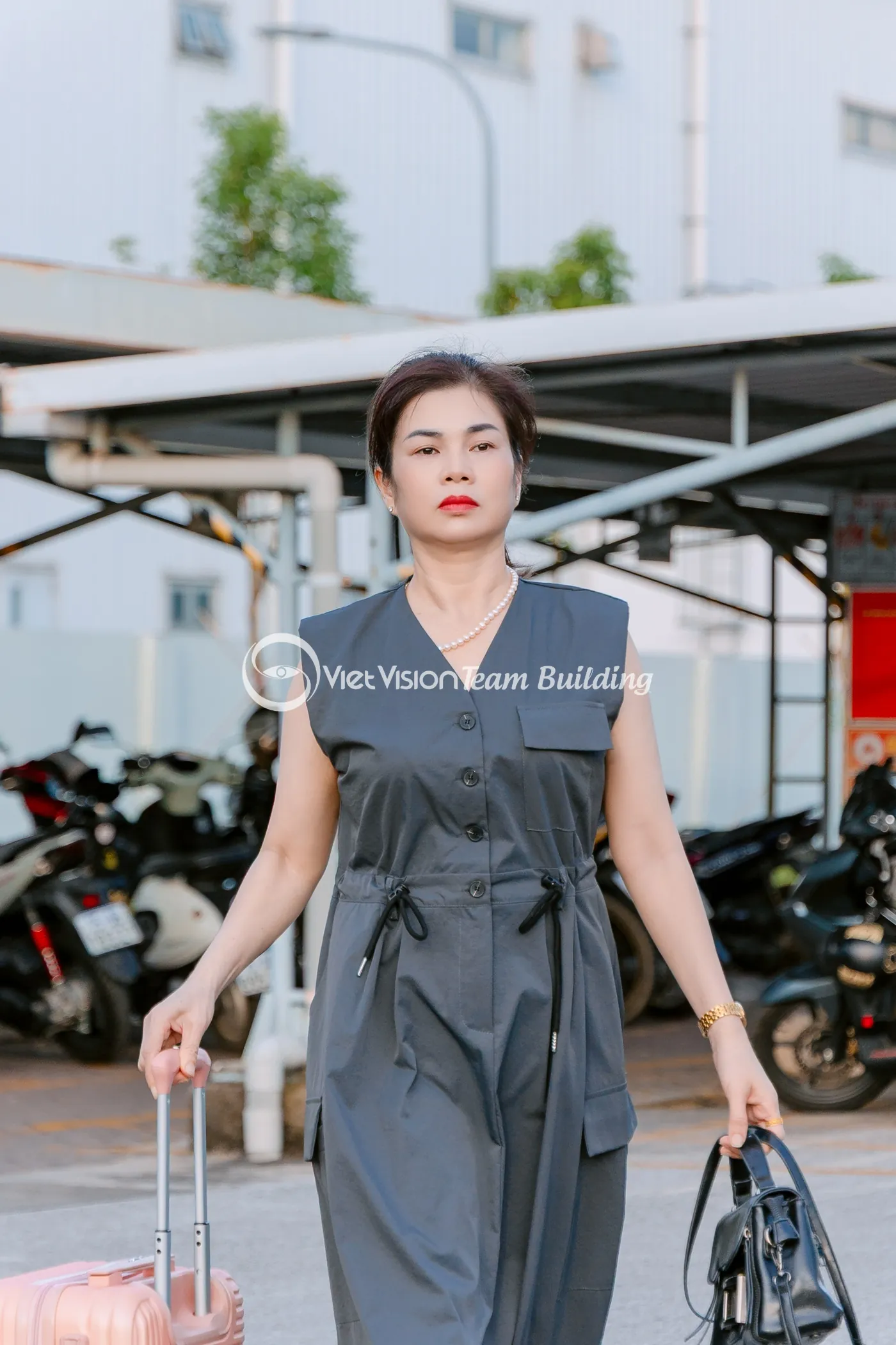 Không gian Hòn Gai phù hợp với người muốn ăn uống địa phương ở Hạ Long