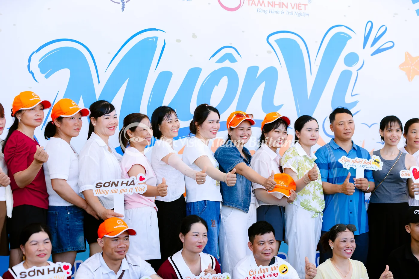 Tập thể lên hình cân đối nhờ bảng màu rõ