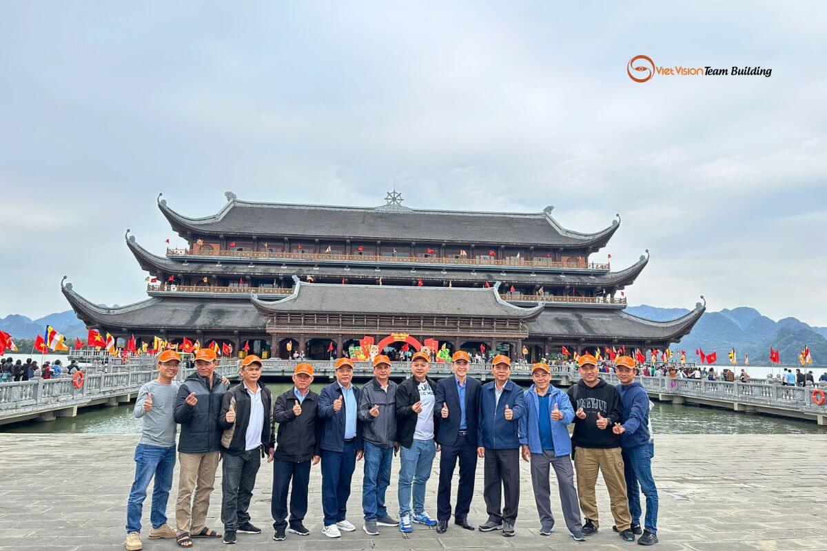 du xuân kết hợp team building kick off đầu năm cho doanh nghiệp