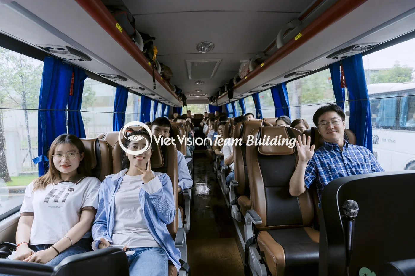Không gian gala buổi tối cần được theo dõi toàn phòng Không gian gala buổi tối cần được theo dõi toàn phòng