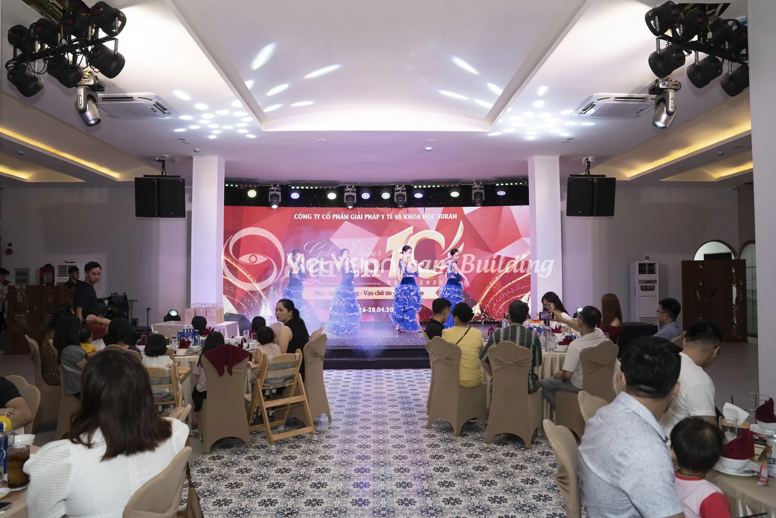 Không Gian Gala Cần Xác Nhận Trước Chuyến Đi không gian gala cần xác nhận trước chuyến đi