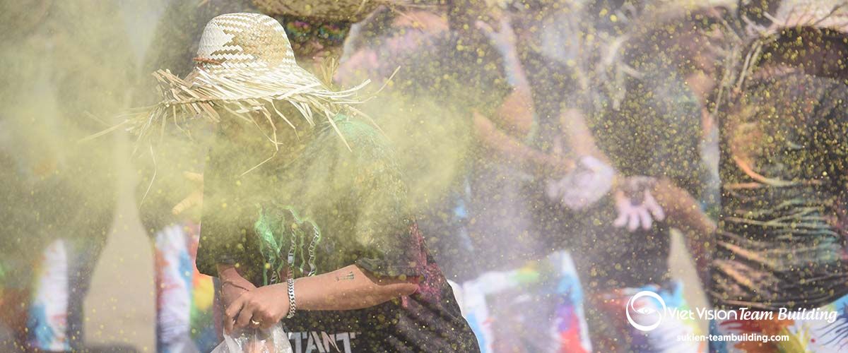 kich-ban-to-chuc-le-ra-mat-gioi-thieu-san-pham-moi-chuyen-nghiep-uy-tin