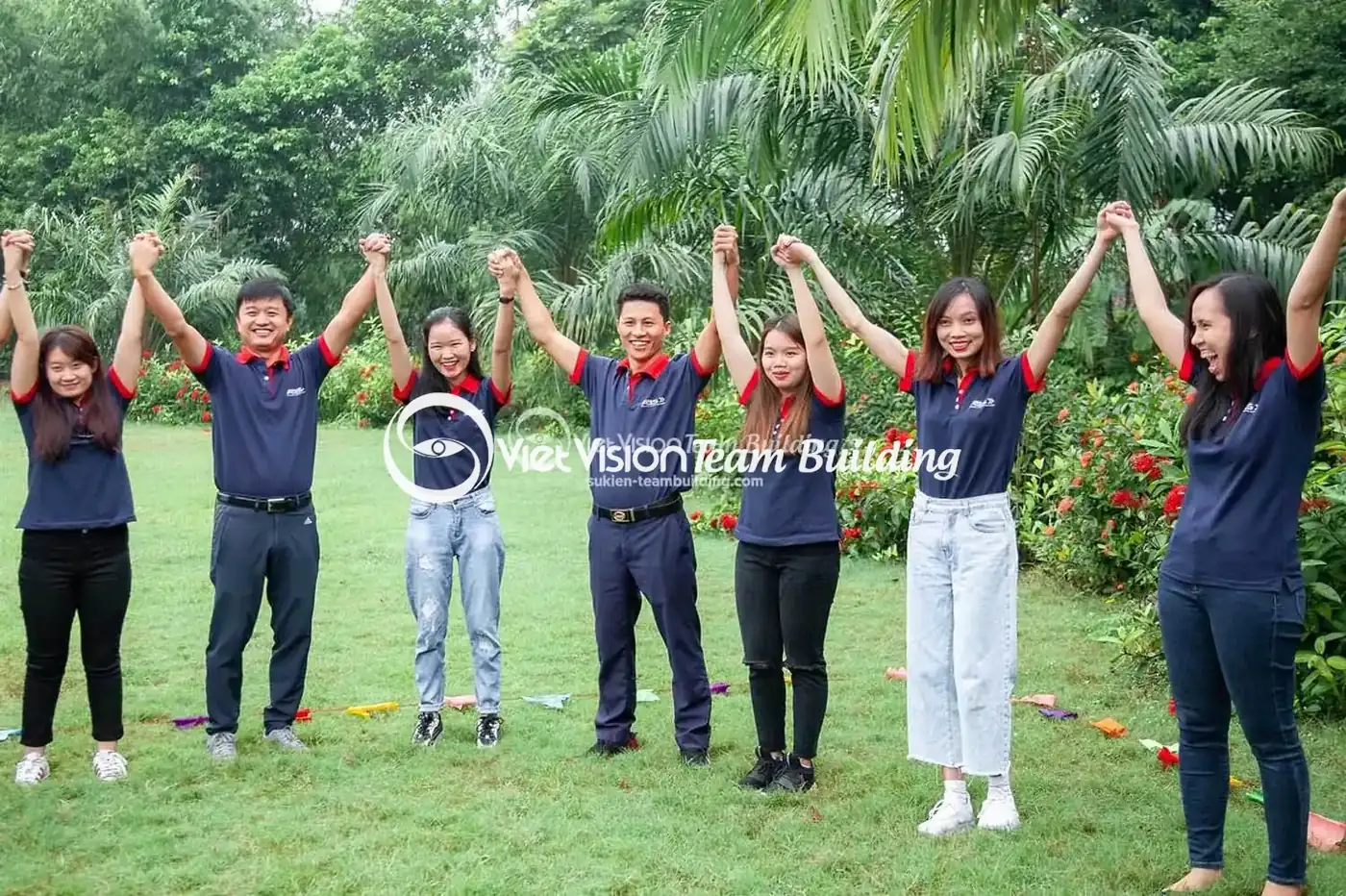 Hoạt động tập thể giúp phá băng trước phần networking tự do Hoạt động tập thể giúp phá băng trước phần networking tự do