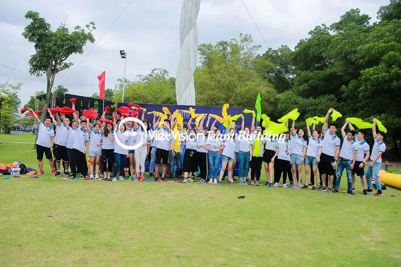 Hoạt động phối hợp giúp làm mới ngày hội thường niên Hoạt động phối hợp giúp làm mới ngày hội thường niên