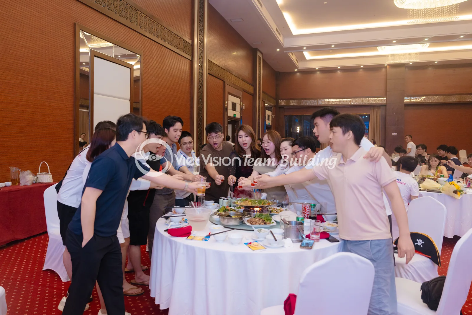 Nhân Viên Tham Gia Hoạt Động Giao Lưu nhân viên tham gia hoạt động giao lưu
