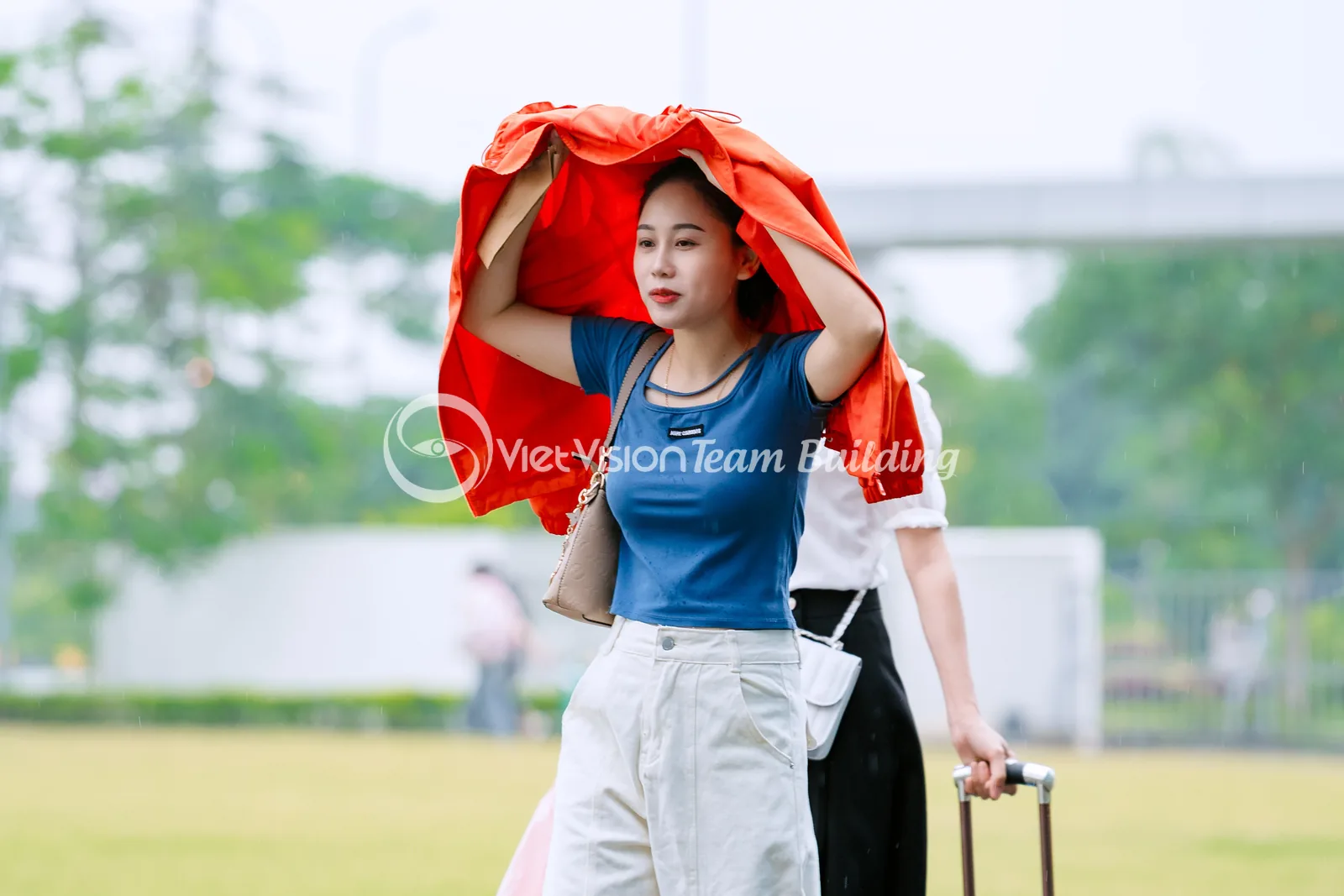 Phương Án Che Mưa Cho Người Tham Gia phương án che mưa cho người tham gia