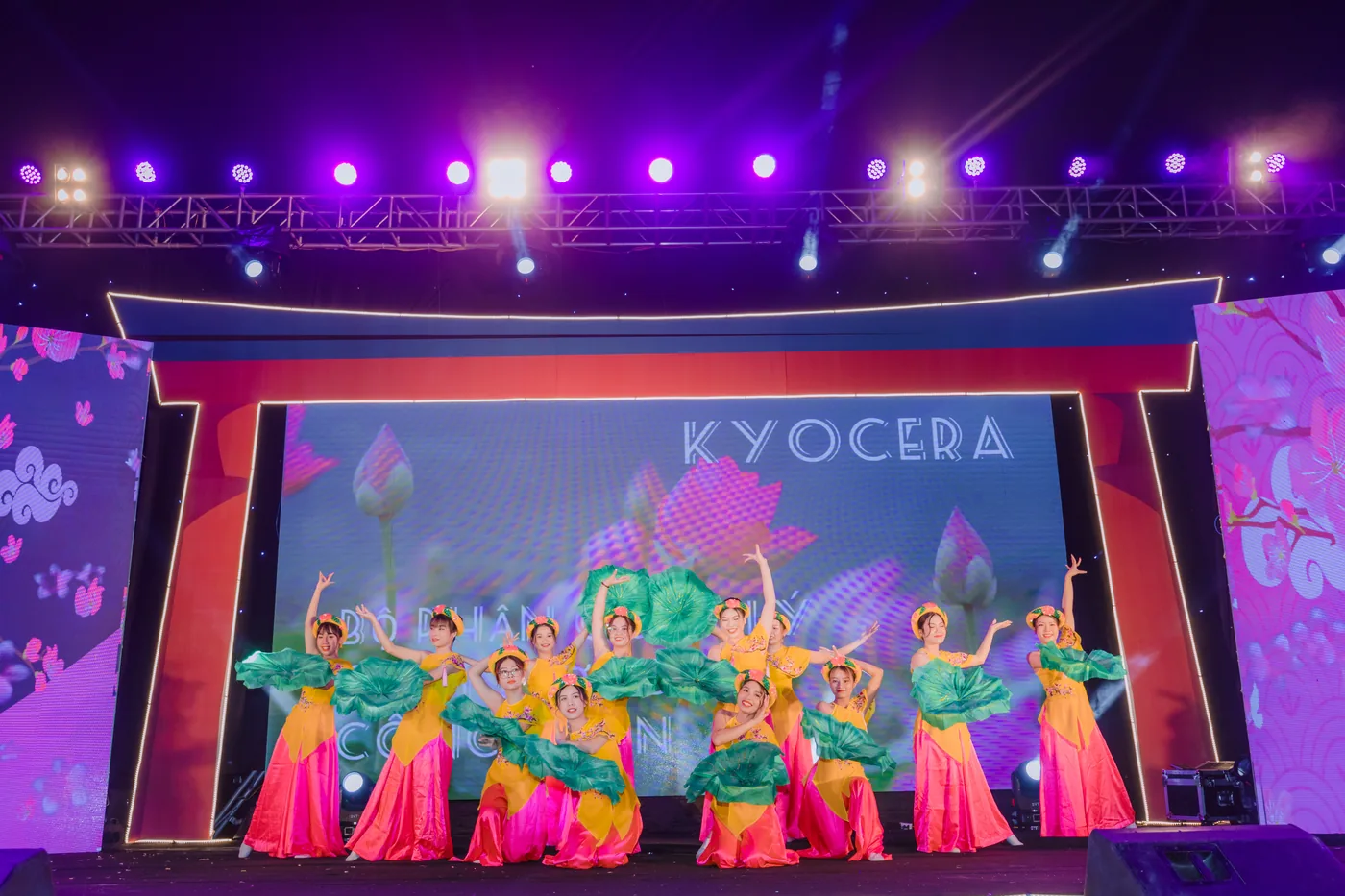 Sân khấu gala dinner doanh nghiệp
