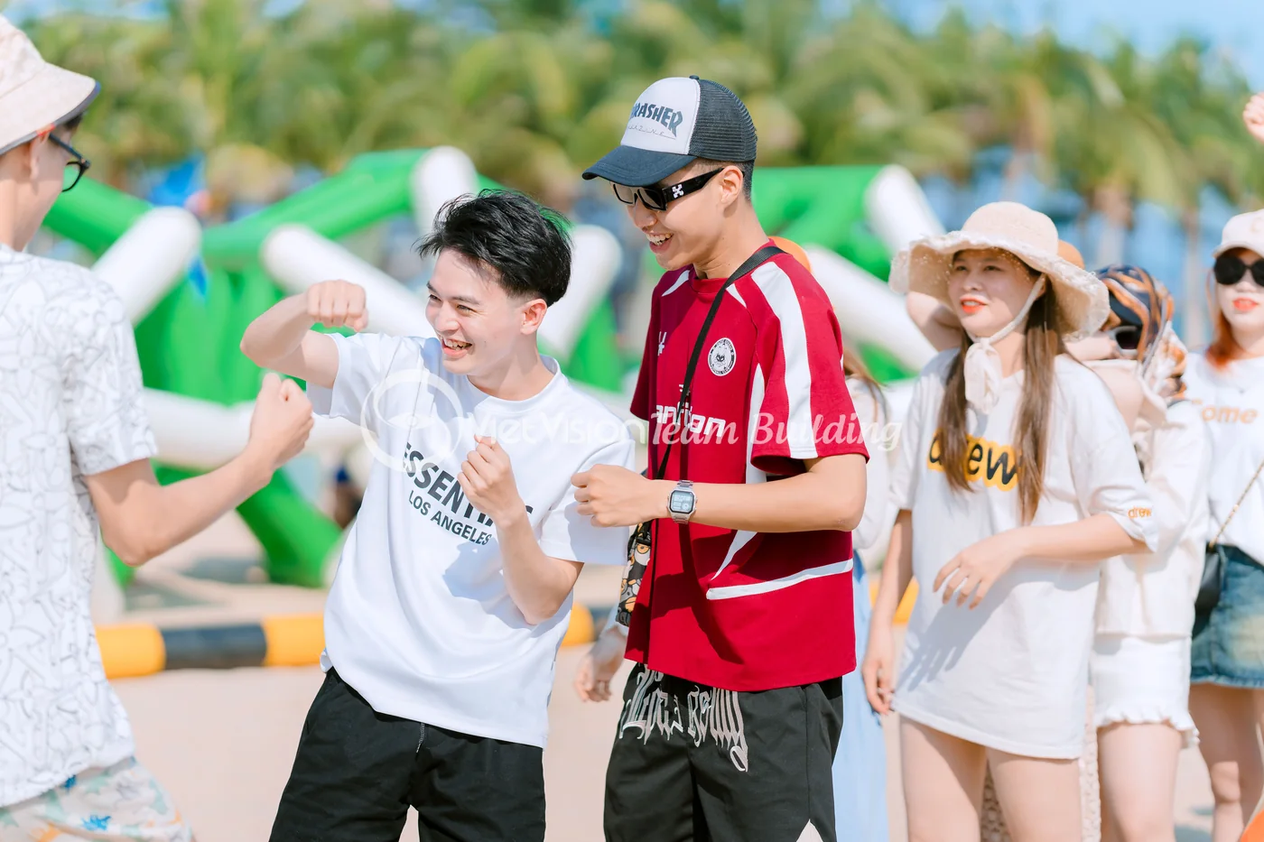 team building chụp ảnh đẹp nhưng không gắn kết trong chương trình team building công ty