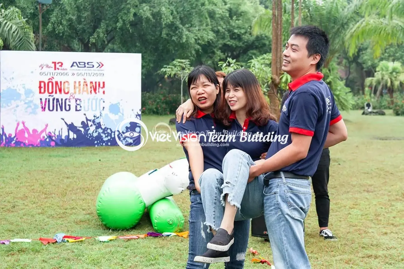 Người phụ trách trình bày mục tiêu để các bên cùng thống nhất Người phụ trách trình bày mục tiêu để các bên cùng thống nhất