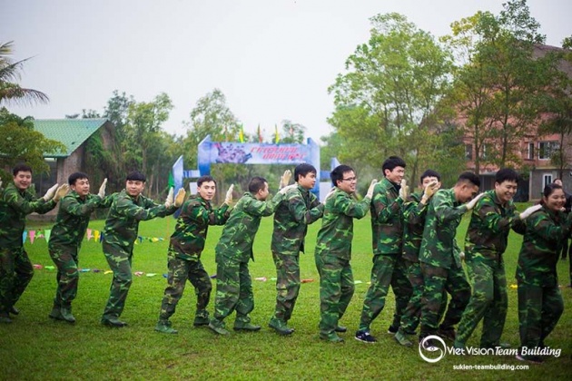 Tổ chức chương trình team building quân đội tại Ecopark