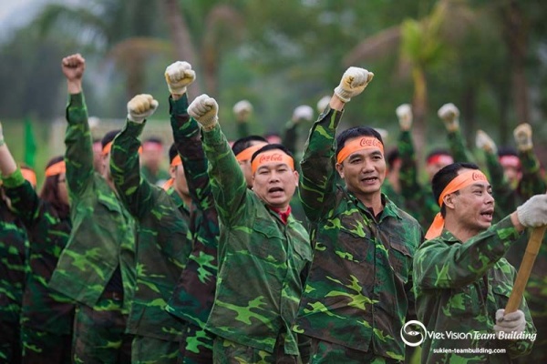 Tổ chức chương trình team building quân đội tại Ecopark