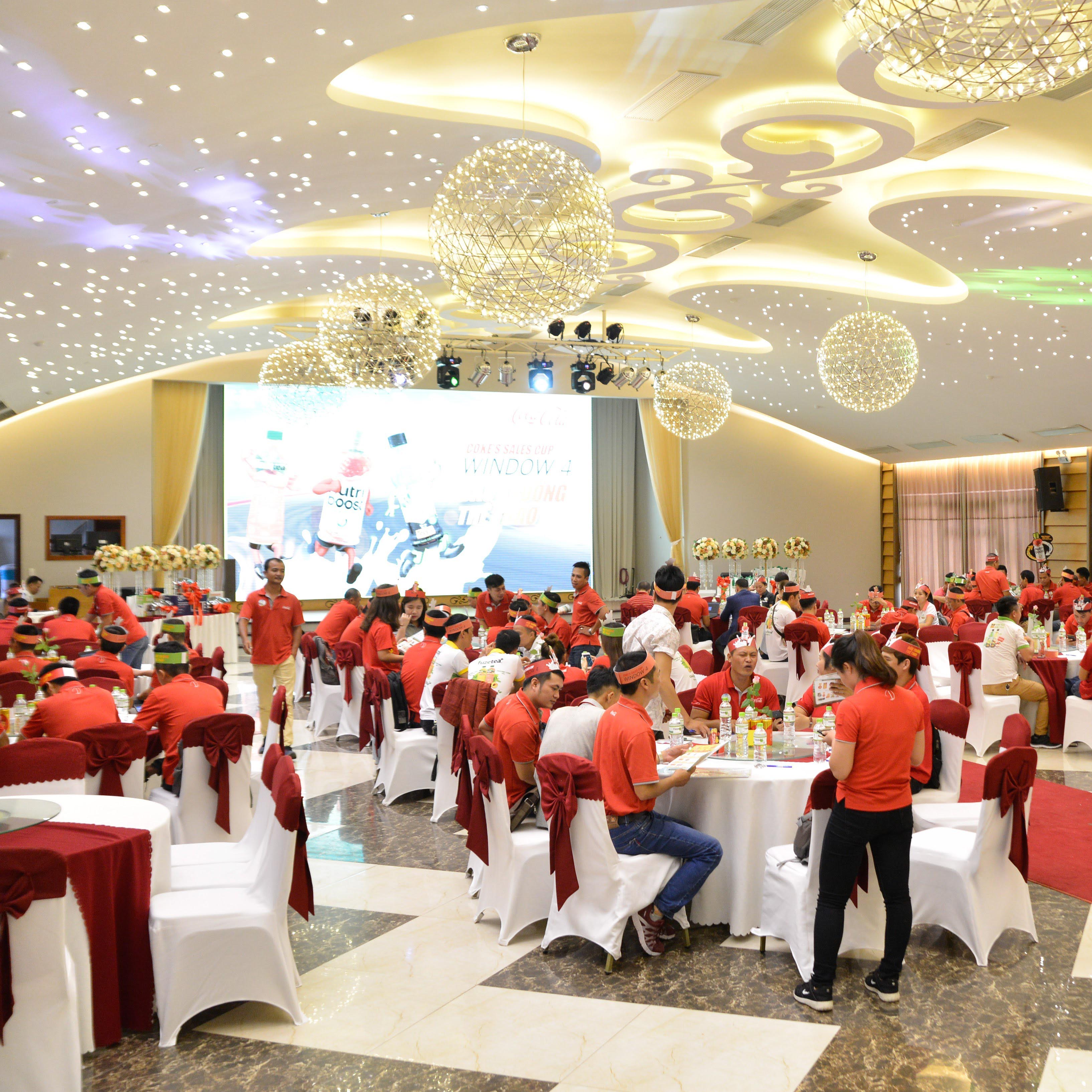 Tổ Chức Team Building - Du Lịch Mice Trọn Gói