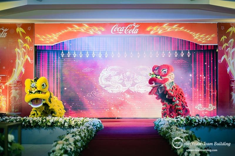 Tổ chức hội nghị hội thảo Coca Cola - Window Kick Off Tết 2019