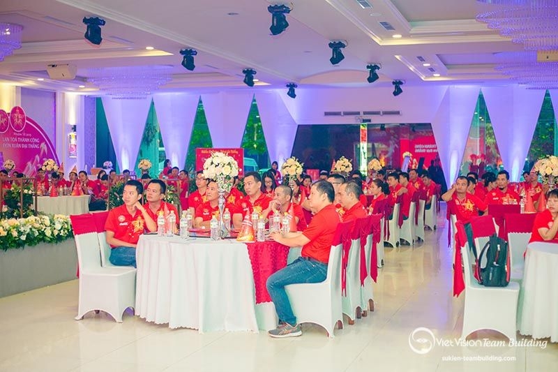Tổ chức hội nghị hội thảo tại Hải Phòng - Coca Cola | Window Kick Off Tết 2019