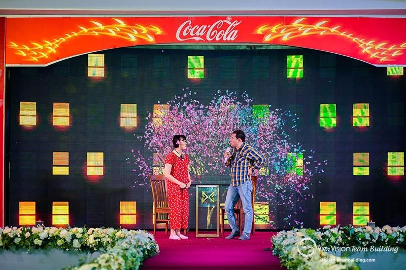 Tổ chức sự kiện hội nghị hội thảo tại Hải Phòng - Coca Cola | Window Kick Off Tết 2019