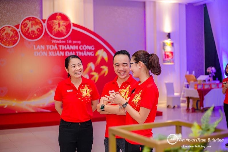 Tổ chức hội nghị hội thảo chuyên nghiệp tại Hải Phòng - Coca Cola | Window Kick Off Tết 2019