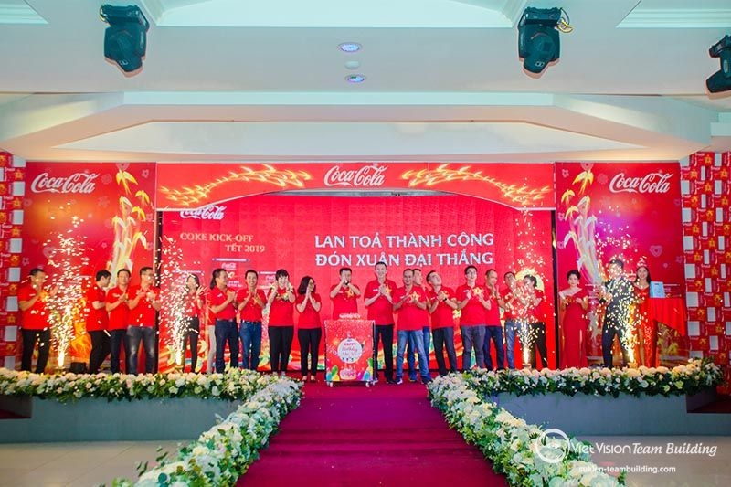 Tổ chức sự kiện chuyên nghiệp tại Hải Phòng - Coca Cola | Window Kick Off Tết 2019