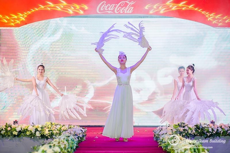 Tổ chức sự kiện chuyên nghiệp tại Hải Phòng - Coca Cola | Window Kick Off Tết 2019