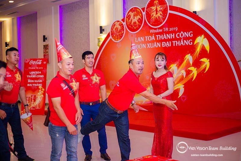 Tổ chức sự kiện Coca Cola - Window Kick Off Tết 2019