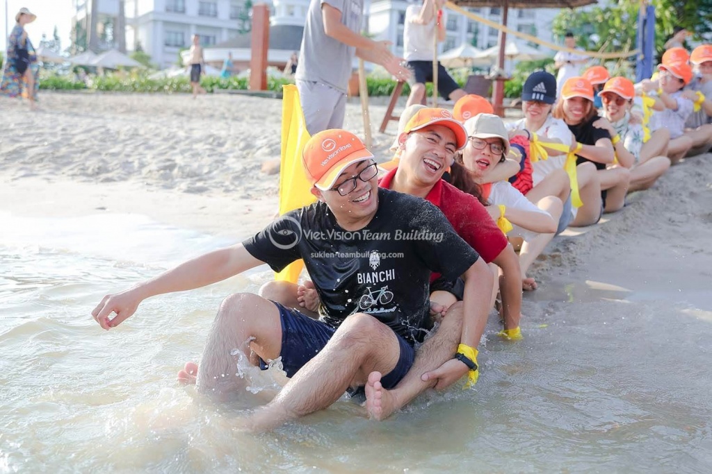 Tổ chức team building & gala dinner tại Vinpearl Hạ Long: IC Community