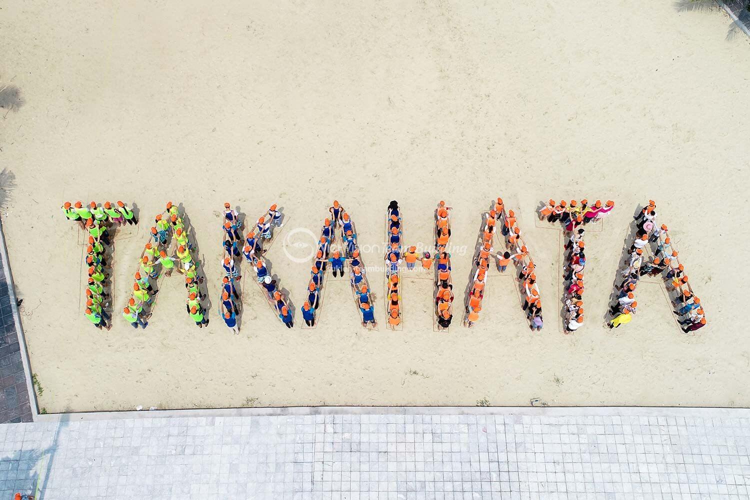 Tổ chức team building & gala dinner tại Hạ Long - Takahata | Vượt gian nan, đập tan thách thức